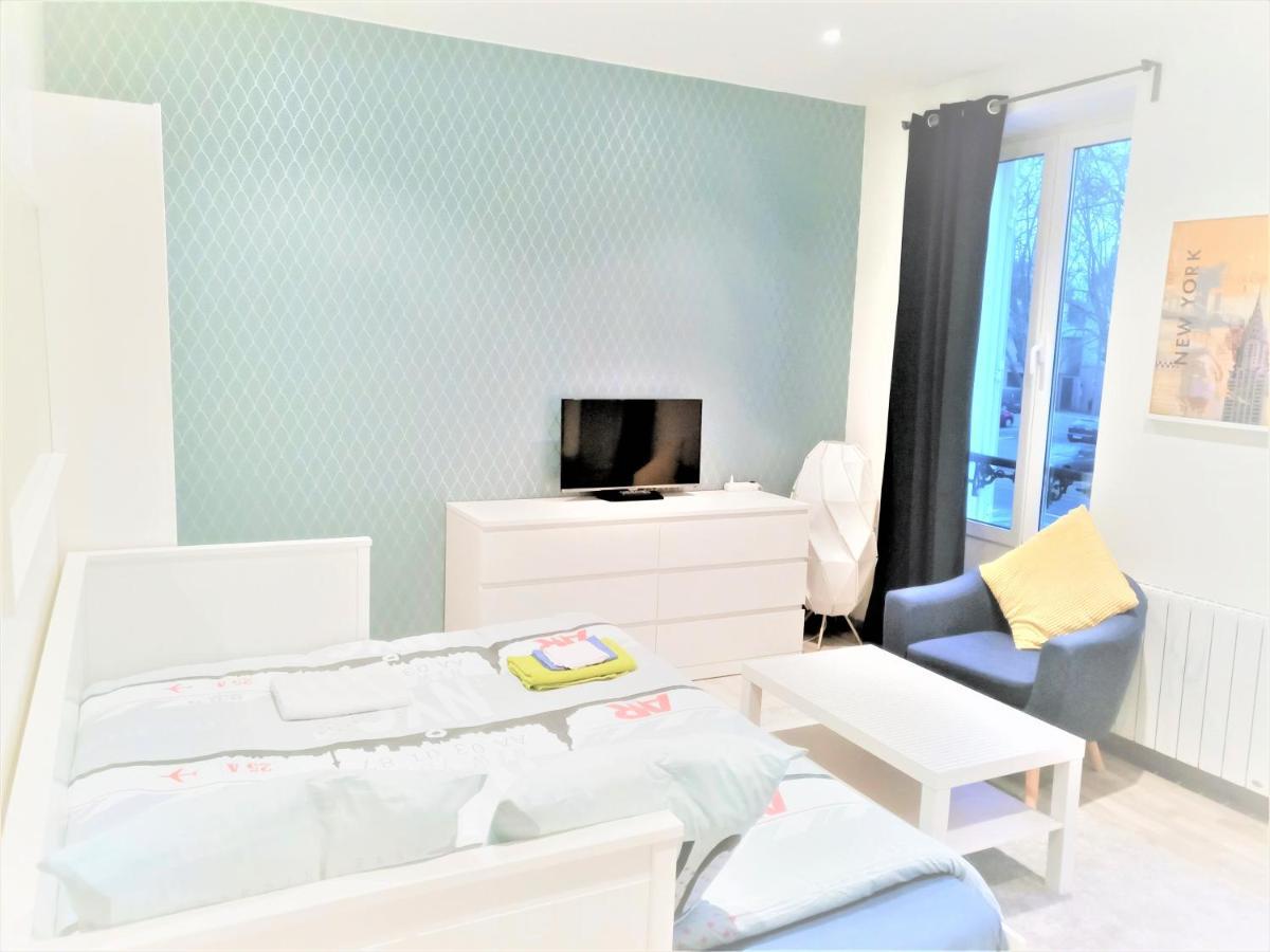 Appartement Proche Centre Ville, Gare Et Autoroute Мелюн Екстериор снимка
