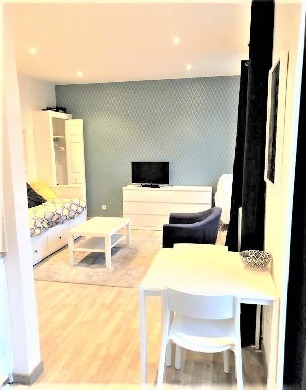 Appartement Proche Centre Ville, Gare Et Autoroute Мелюн Екстериор снимка