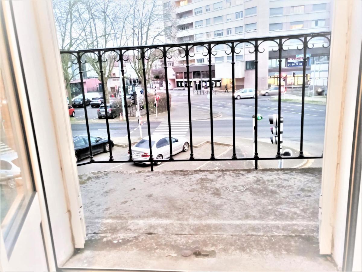 Appartement Proche Centre Ville, Gare Et Autoroute Мелюн Екстериор снимка
